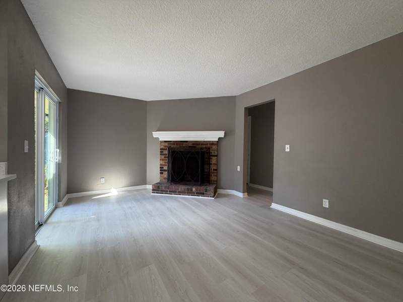 4 bedroom Single Family Residence at 6344 Dickens Drive, English Estates, Jacksonville — photo 3