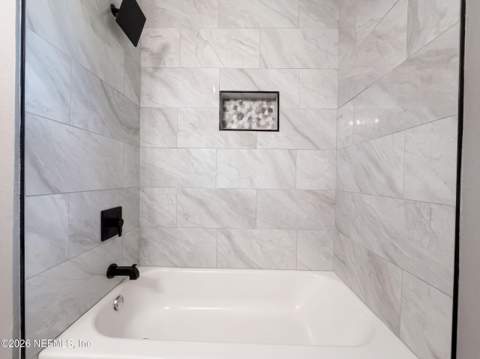 6344 Dickens Drive, Jacksonville FL - photo 18 of 23