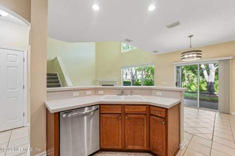 1814 Cross Pines Drive, Fleming Island FL - photo 24 of 79