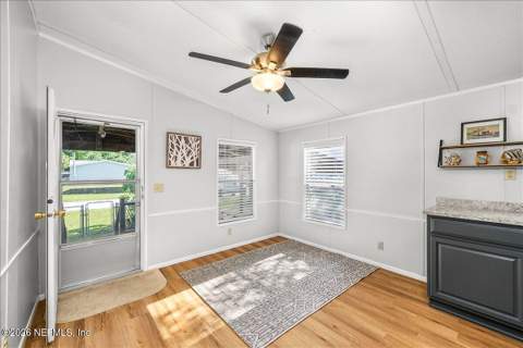 120 Pine Street, Satsuma FL - photo 7 of 37