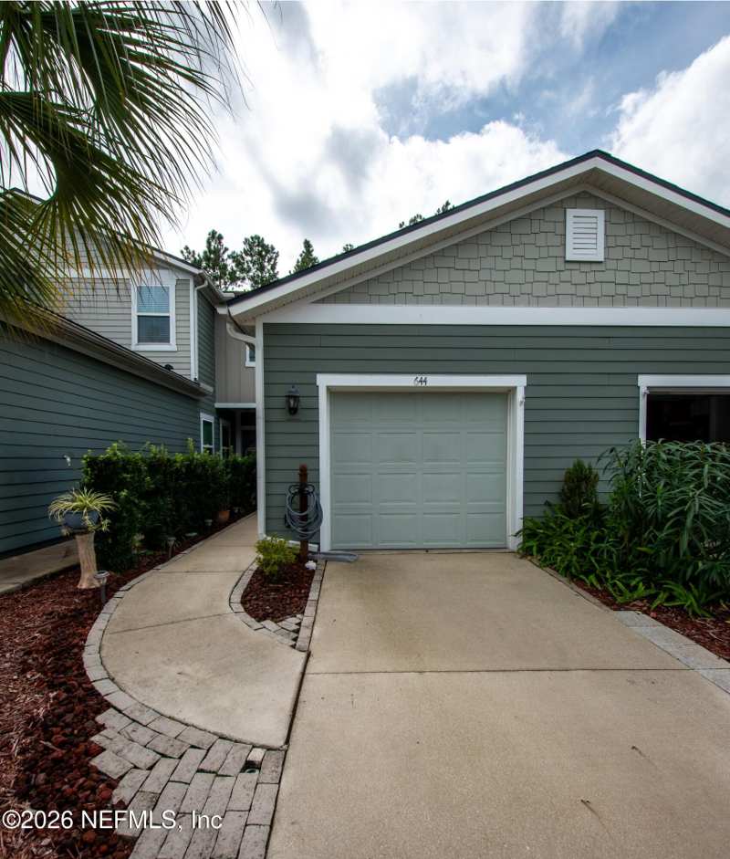 2 bedroom Townhouse at 644 Servia Drive, Palisades At Durbin Crossing, St. Johns — photo 1