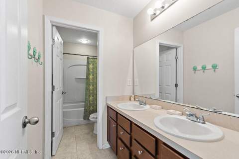 13708 Chipperfield Lane, Jacksonville FL - photo 24 of 28