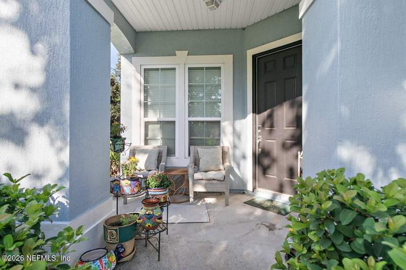 5 bedroom Single Family Residence at 13708 Chipperfield Lane, Victoria Lakes, Jacksonville — photo 2