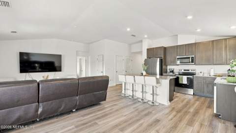 1101 Panther Lake Parkway, Jacksonville FL - photo 14 of 31