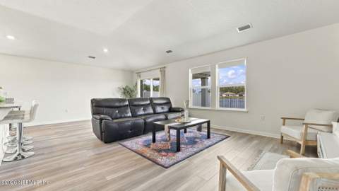 1101 Panther Lake Parkway, Jacksonville FL - photo 15 of 31