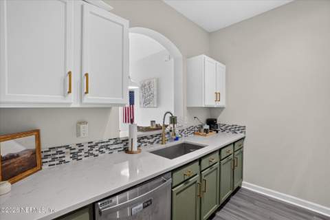 7990 Baymeadows Road #1126, Jacksonville FL - photo 16 of 40