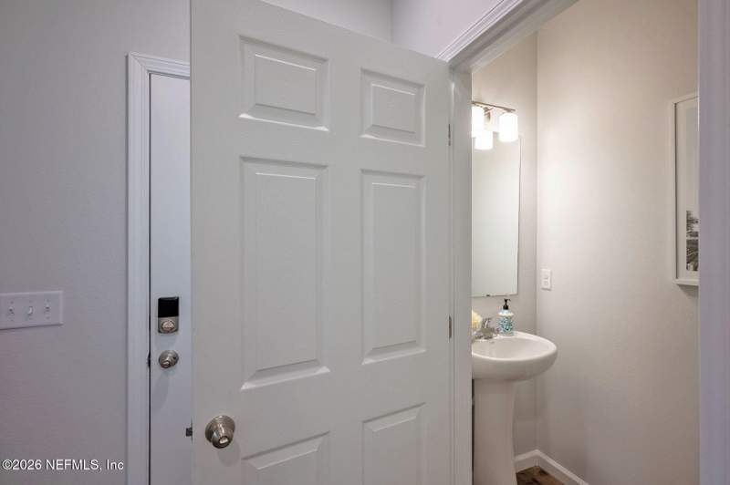 4 bedroom Single Family Residence at 8654 Crystalline Lane, Crystal Cove, Jacksonville — photo 3