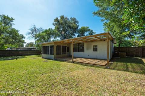 517 Glynlea Road, Jacksonville FL - photo 22 of 32