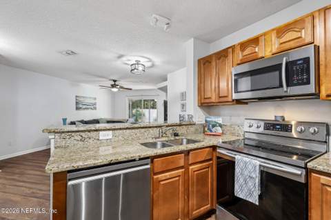 1800 Green Springs Circle #A, Fleming Island FL - photo 16 of 63