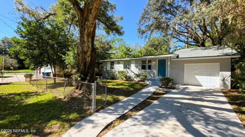 3 bedroom Single Family Residence at 2975 Exora Court, Magnolia Gardens, Jacksonville — photo 2