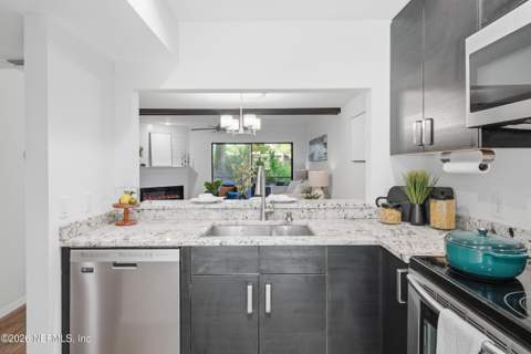 158 Cranes Lake Drive, Palm Valley FL - photo 11 of 47