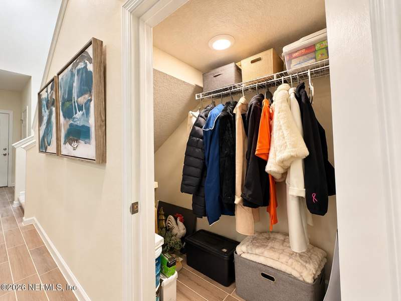 2 bedroom Townhouse at 1690 Pottsburg Point Drive, Pottsburg Pointe, Jacksonville — photo 4