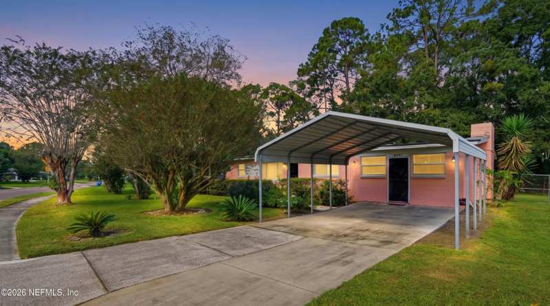 3 bedroom Single Family Residence at 2307 Palmdale Street, Lake Park Estates, Jacksonville — photo 1