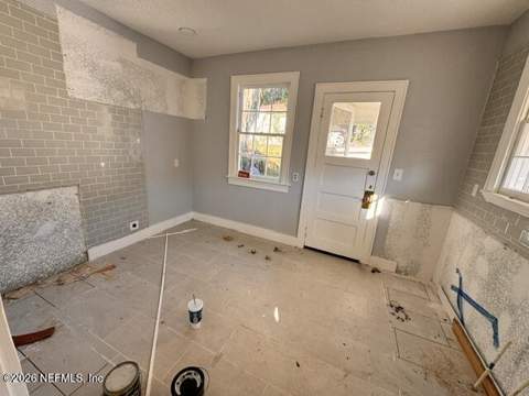 7211 N Pearl Street, Jacksonville FL - photo 9 of 20
