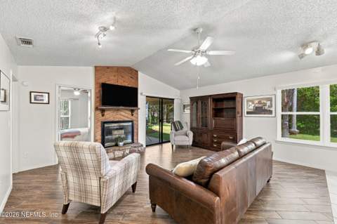 1828 Killarn Circle, Middleburg FL - photo 7 of 41