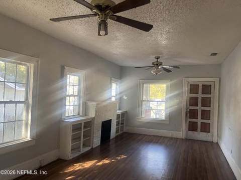 652 Fern Street, Jacksonville FL - photo 8 of 22