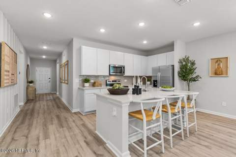 14604 Macadamia Lane, Jacksonville FL - photo 12 of 48