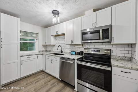 3754 Catherine Street, Hilliard FL - photo 15 of 40
