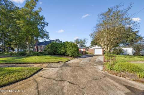 4233 Davinci Avenue, Jacksonville FL - photo 8 of 88