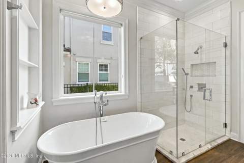 1371 Sunset View Lane, Jacksonville FL - photo 18 of 51