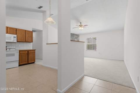 12216 Versailles Street, Jacksonville FL - photo 7 of 32