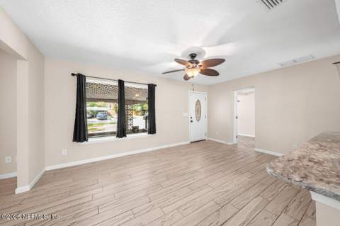 2717 Ector Road, Jacksonville FL - photo 8 of 37