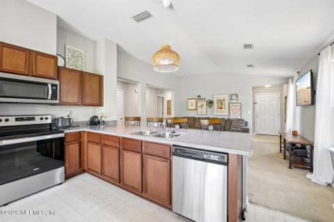 1839 Maxine Branch Way, Jacksonville FL - photo 16 of 39