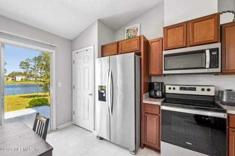 1839 Maxine Branch Way, Jacksonville FL - photo 19 of 39