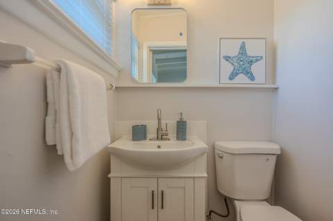 1619 Sunset Drive, Jacksonville Beach FL - photo 23 of 43