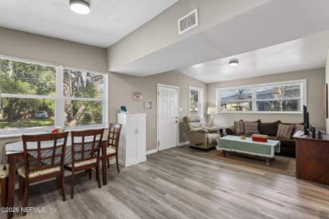 6012 Edgefield Drive, Jacksonville FL - photo 12 of 33
