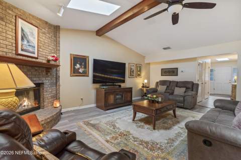 646 Remington Forest Drive, Jacksonville FL - photo 6 of 43