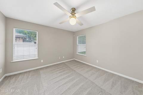 8050 Leafcrest Drive, Jacksonville FL - photo 9 of 19