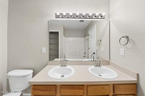 8050 Leafcrest Drive, Jacksonville FL - photo 11 of 19