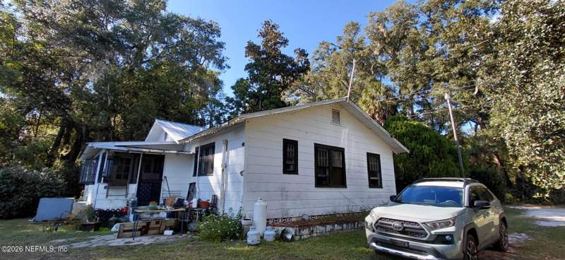 3 bedroom Single Family Residence at 253 Smiley Store Road, Bakers, Crescent City — photo 5