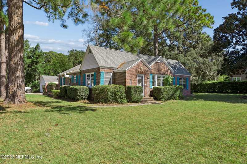 2 bedroom Single Family Residence at 1721 Atlantic Avenue, Atlantic Highlands, Fernandina Beach — photo 1