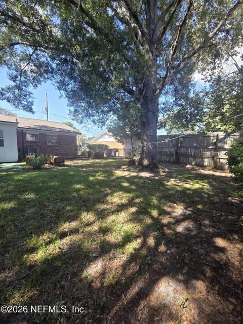 5931 Buckley Drive, Jacksonville FL - photo 8 of 11