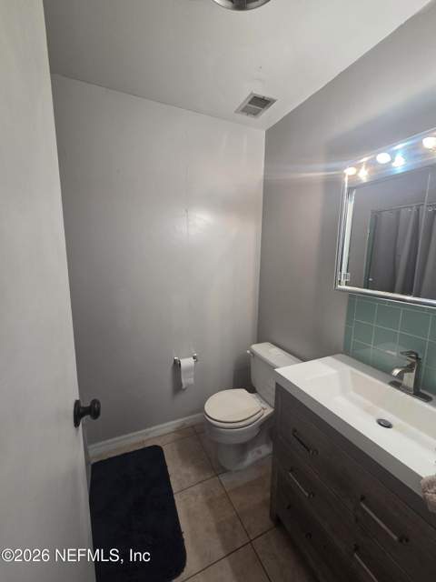 5931 Buckley Drive, Jacksonville FL - photo 6 of 11