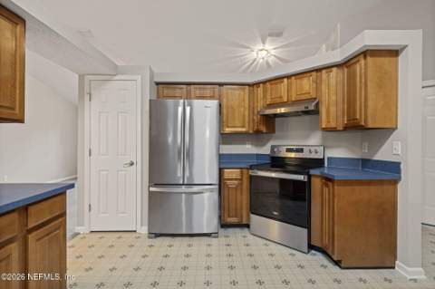 12028 W Liberty Lake Drive, Jacksonville FL - photo 11 of 35