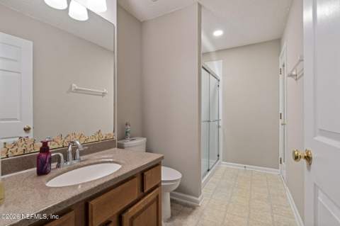 12028 W Liberty Lake Drive, Jacksonville FL - photo 23 of 35
