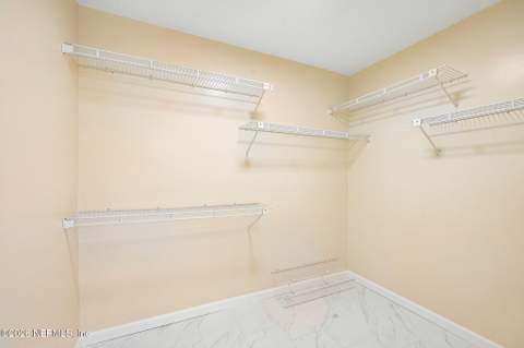 10523 Rocky Garden Lane, Jacksonville FL - photo 19 of 35