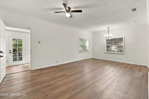 663 Linwood Avenue, Jacksonville FL - photo 10 of 30