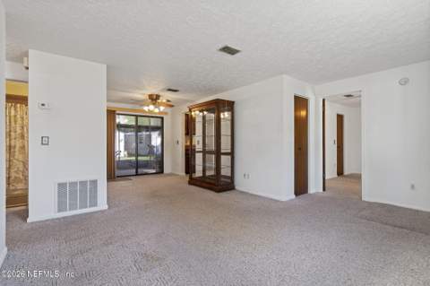5931 Creed Court, Jacksonville FL - photo 14 of 33
