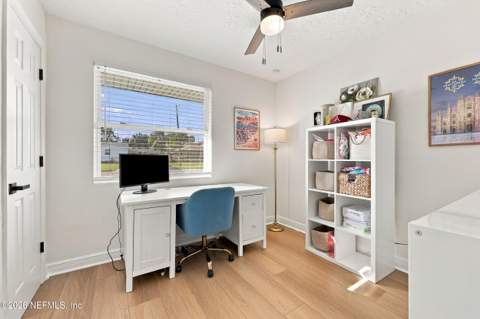 1415 N 9th Street, Jacksonville Beach FL - photo 16 of 42