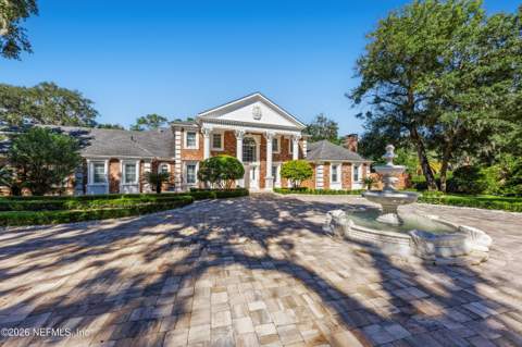 1370 Moss Creek Drive, Jacksonville FL - photo 17 of 126