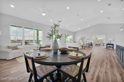6030 Heckscher Drive, Jacksonville FL - photo 16 of 46