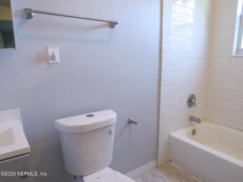 1554 W 17th Street, Jacksonville FL - photo 8 of 11