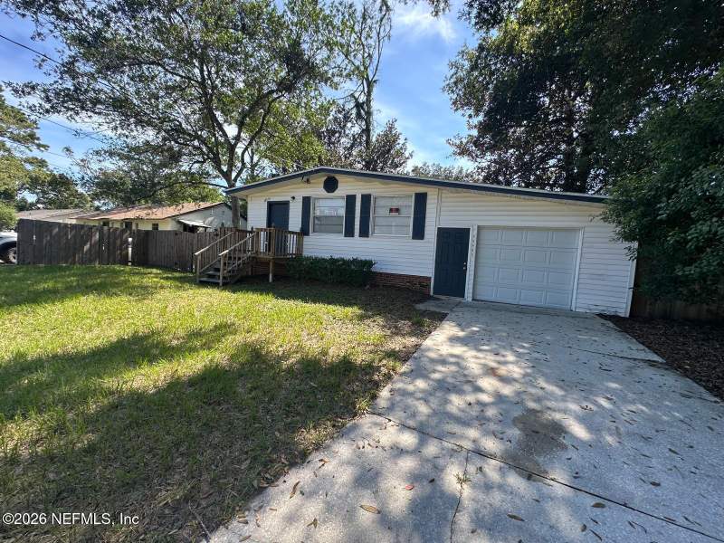 3 bedroom Single Family Residence at 1430 Ron Road, Lackawanna Townsite, Jacksonville — photo 3