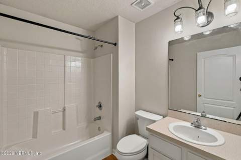 6935 Kettle Creek Drive, Jacksonville FL - photo 21 of 27