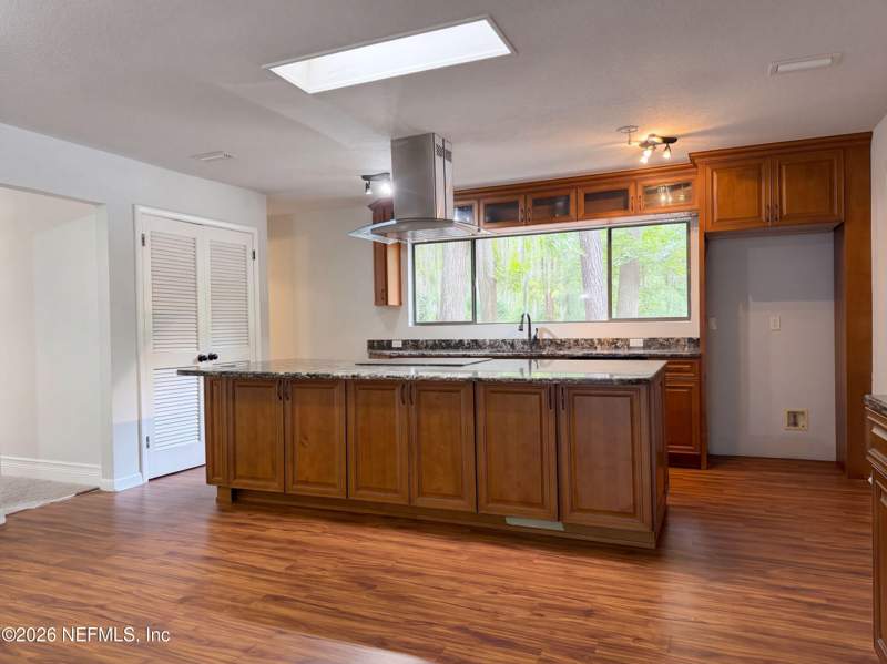 3 bedroom Single Family Residence at 2623 Lynnhaven Terrace, Hudnall Grant, Jacksonville — photo 3