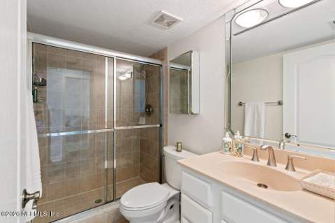 2400 1st Street #I26, Jacksonville Beach FL - photo 7 of 9